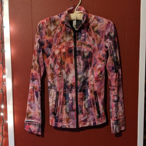 Lululemon Jacket + Short Set in Link Sun Dazed Silky Nulux - 6 - Picture 8 of 10